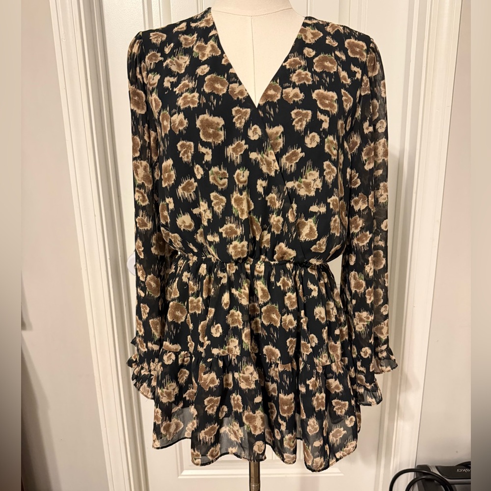 JODIFL Black and Brown Floral Blouse